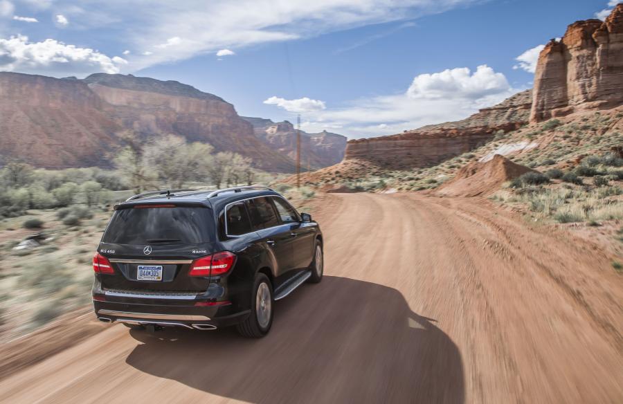  Mercedes-Benz GLS450 4Matic 2016 года  (NA) (фото 13 из 30)